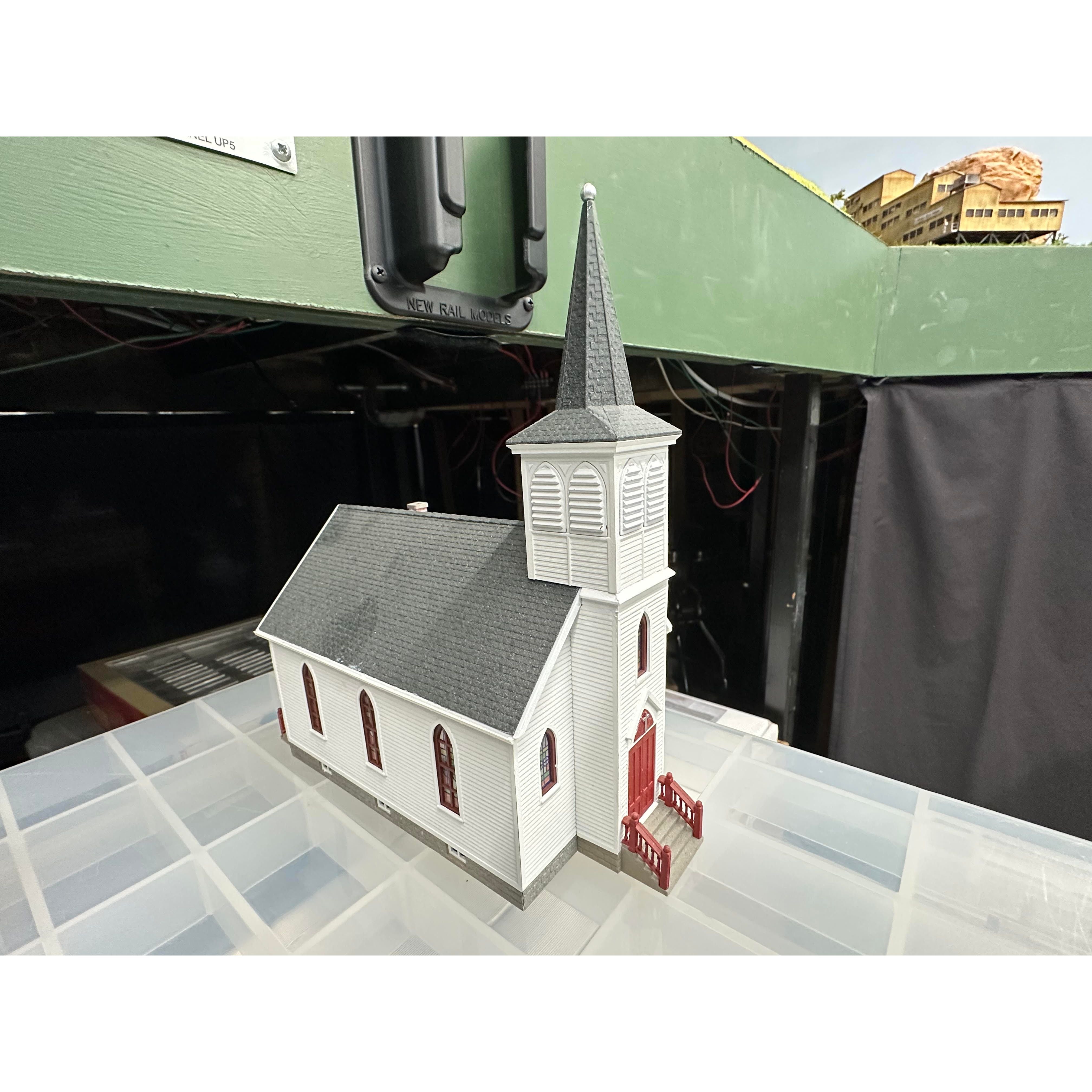HO Scale used building - White Church