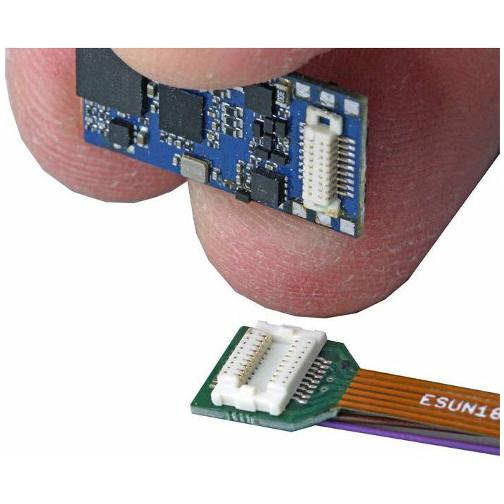 ESU, 58820, HO/O Scale, LokSound 5 DCC, Micro 8-Pin, "Blank Decoder"