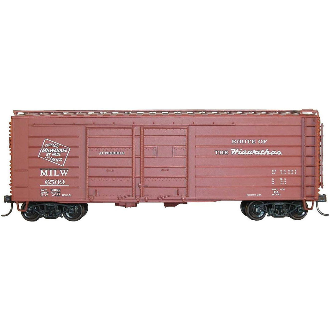 Accurail, HO Scale, 6546, Milwaukee Road (1942-1957; Boxcar Red, CMSTP&P Logo, Hiawathas Slogan), (HO Scale Kit)
