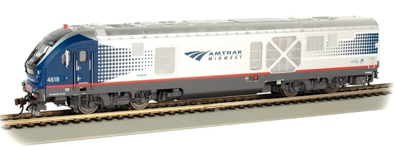 Bachmann HO Scale Diesel Locomotive SC-44 Charger Amtrak