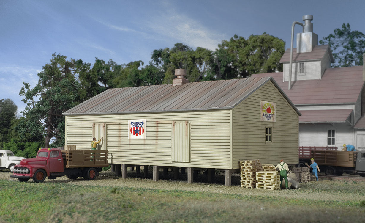 Walthers Cornerstone, 933-3230, N Scale, Co-Operative Storage Shed on Pilings