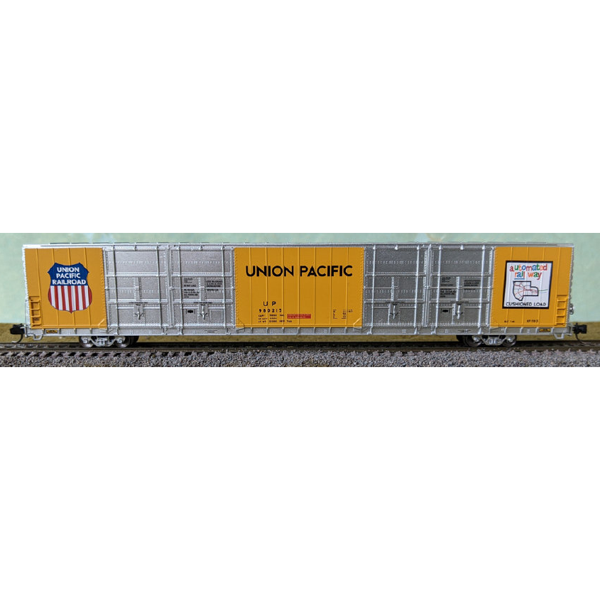 Bluford Shops, N Scale, 87270, 86’ Quad Door Boxcar, Union Pacific, #980212