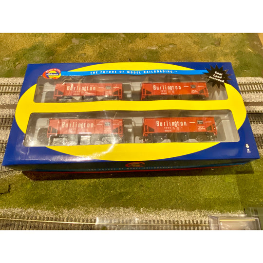 Athearn, HO Scale, ATH79507, 34' 2 Bay Hopper, CB&Q, 4 Pack USED