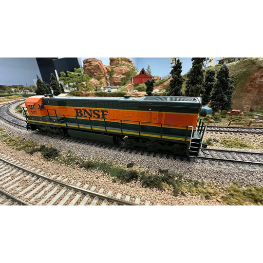 Broadway Limited Imports, HO Scale, 4407, GE C30-7 Diesel Locomotive, Burlington Northern Santa Fe, #5177, USED