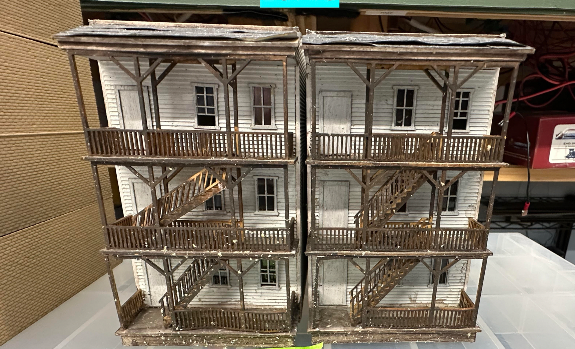 HO Scale used building - Run Down Apartments