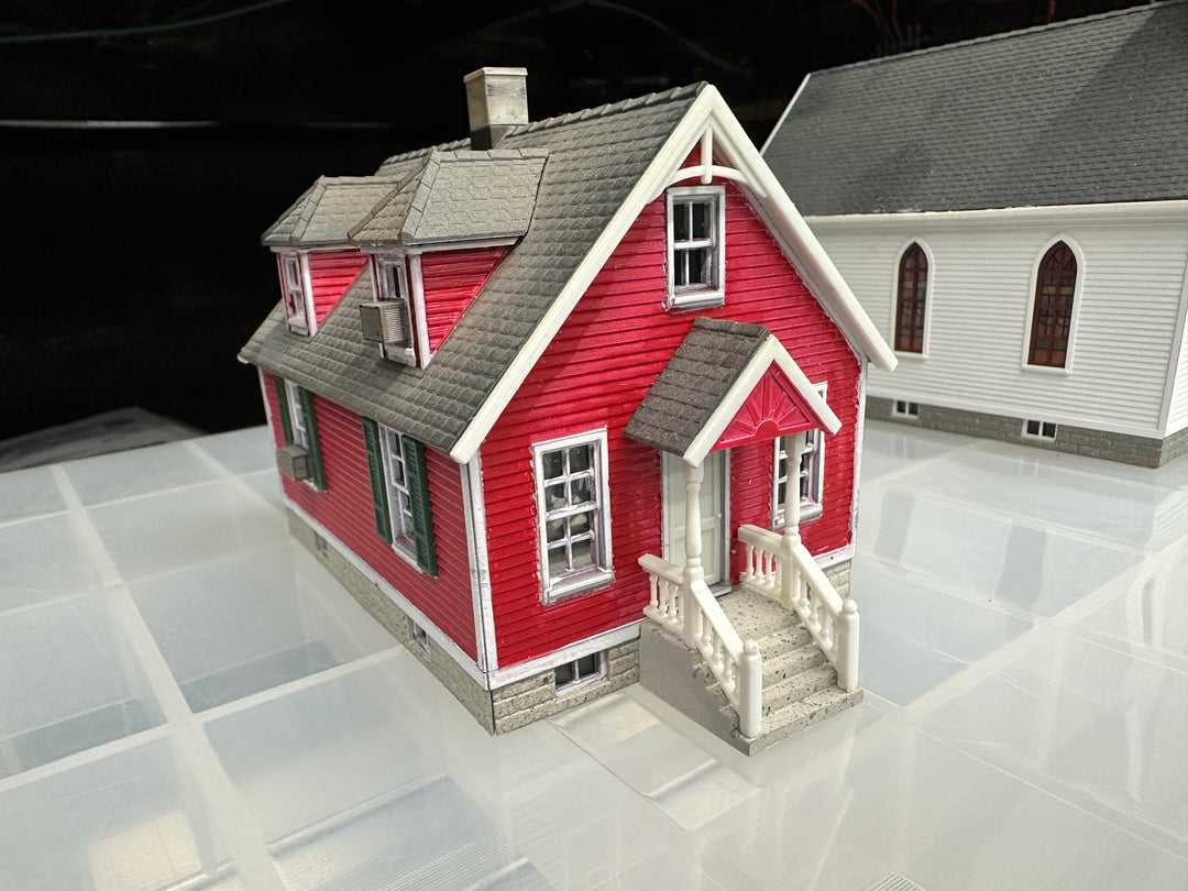 HO Scale used building - Red Building