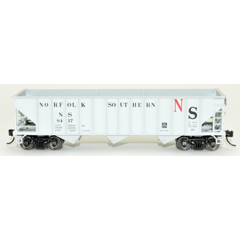 Bowser, HO Scale, #42922, 70-Ton 12-Panel Triple Hopper, Norfolk Southern, #8417