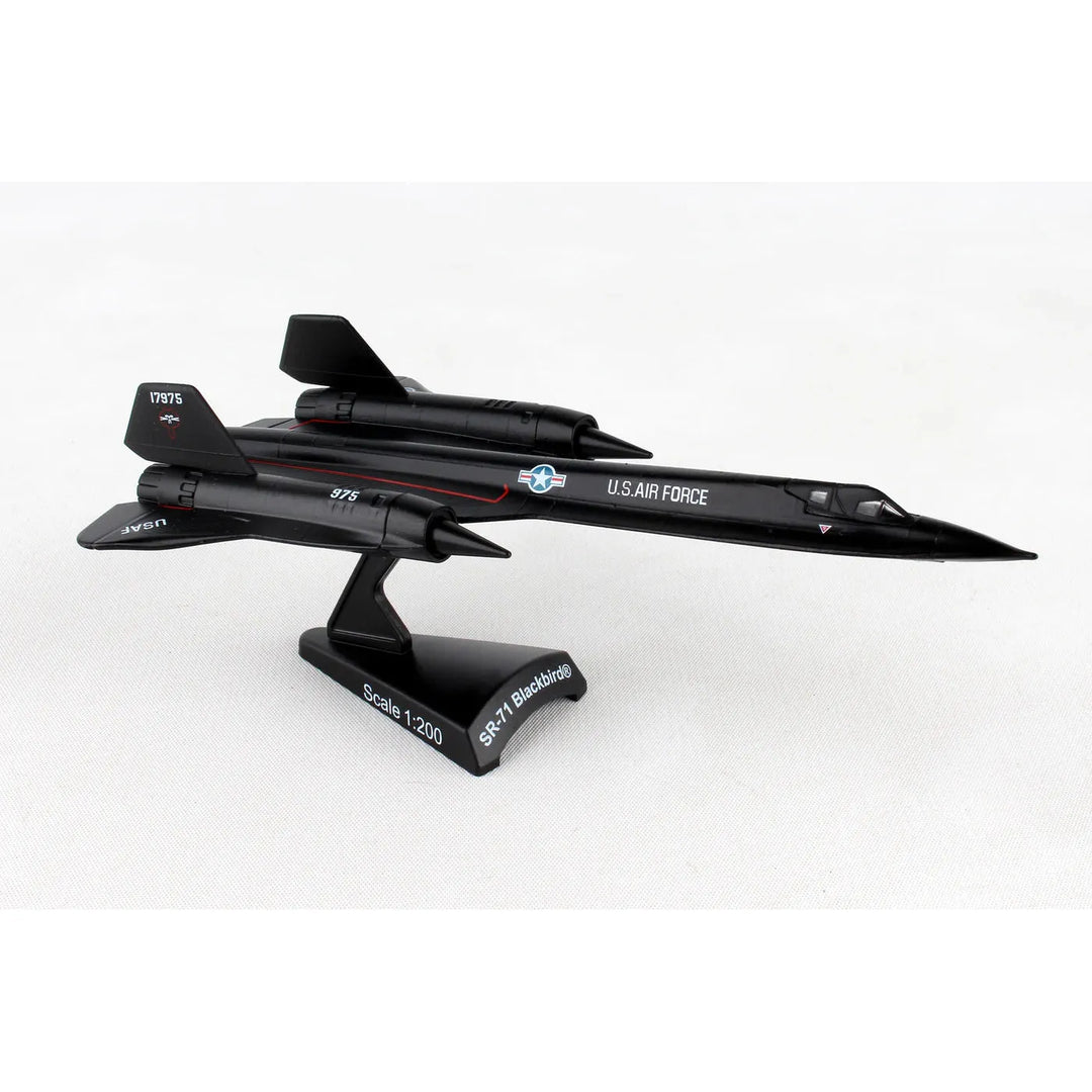 Daron Postage Stamp, PS5389-1, LockheedYF-12, SR 71 Blackbird NASA, 1:20