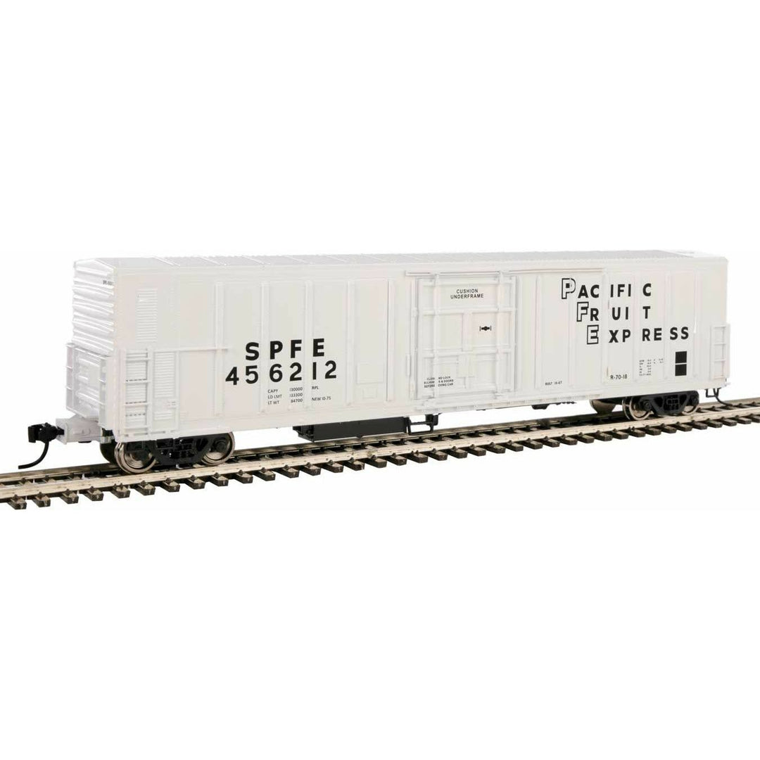 Walthers Mainline, HO Scale, 910-3966, 57' Mechanical Reefer, Southern Pacific Fruit Express, #456445