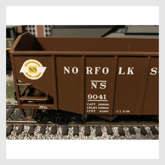 4170323886103 - Bowser Ho 42274 55-Ton Fishbelly Hopper, Norfolk Southern (Peaked End) #9041 - Rj's Trains