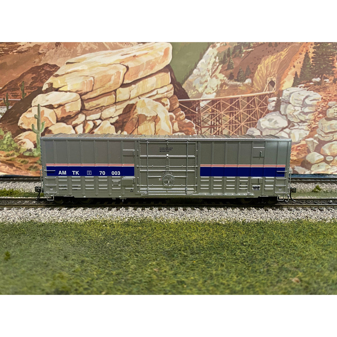 Rapido, 137007, HO Scale, B-100-40 Box Car, Amtrak (3-Pack)